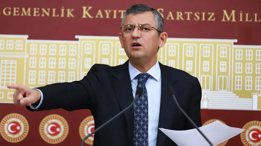 Erken Seçim Talebi Artıyor: Özgür Özel’den Açıklamalar