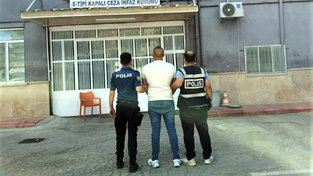 Afyonkarahisar’da Uyuşturucu Operasyonu: Sinanpaşa’da İki Şüpheli Yakalandı