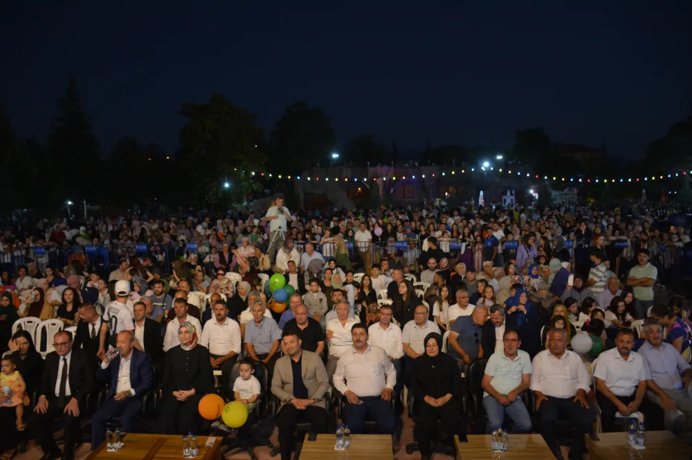 Bolvadin’de 33. Kaymak ve Eber Gölü Festivali Coşkuyla Başladı