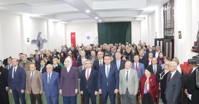 Afyonkarahisar’da Atatürkçü Düşünce Derneği’nden Hizmet Ödülleri