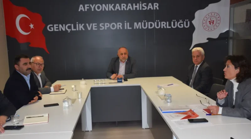 Afyonkarahisar Gençlik ve Spor İl Müdürlüğü’nde Yangın ve Afet Temalı Toplantı Düzenlendi