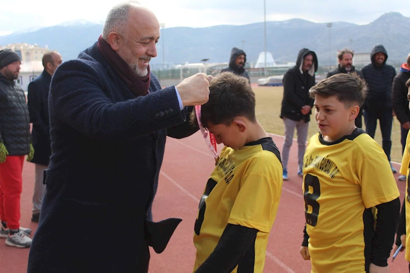 Afyonkarahisar’da Geleceğin Futbol Yıldızları Sahada Parladı