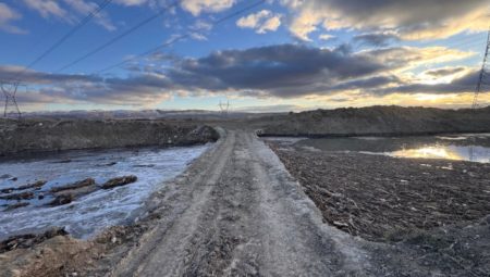 Fabrika ve kanalizasyon atıkları Eber Gölü'nü yaşanmaz hale getiriyor