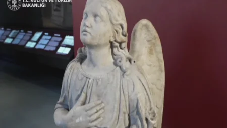 22 yıl akabinde gelen iade… “Melek Heykeli” yerine döndü