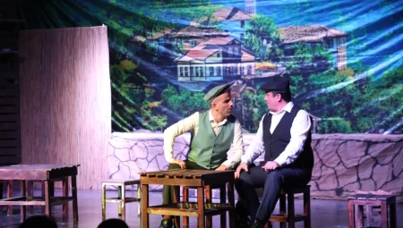 27 Mart “Komşu Köyün Delisi” ile kutlandı – Bursa İnegöl’de