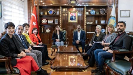 AB Türkiye Delegasyonu heyetinden Büyükşehir Belediyesine ziyaret