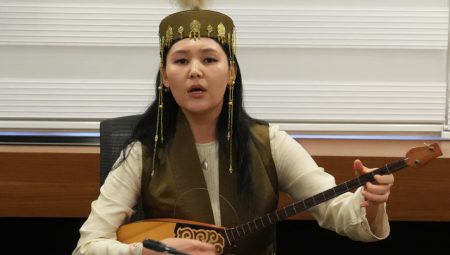 Bakan Ersoy: Birlik sadece söylemle değil, kültürle yaşar