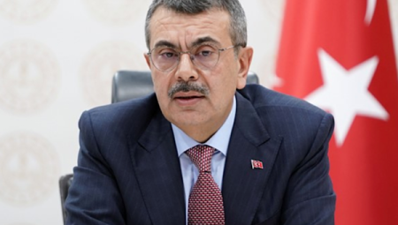 Bakan Tekin: Aileyi eğitimin asli ortağı kabul ediyoruz