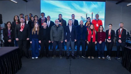 Başkan Büyükakın uluslararası gazetecilerle bir araya geldi