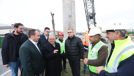 Başkan Büyükkılıç, Kartal Katlı Kavşağı projesini sahada irdeledi