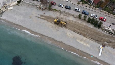 Bodrum’da plajlar sezona hazırlanıyor