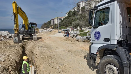 Bursa Gemlik’in altyapısına Büyükşehir gücü