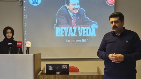 Bursa’da Muhsin Yazıcıoğlu “Beyaz Veda” programıyla anıldı