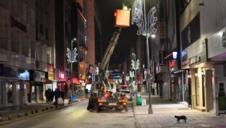 Büyükşehir, LED farklılaşma çalışmalarına resmen devreye girdi