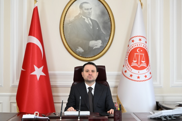 Çarpıcı veri: Gürlek: Fatih’te 2 binanın çökmesi hadisesine ilişkin adli soruşturma başlatıldı