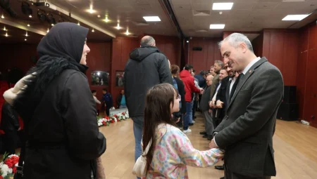 Çayırova’da Başkan Çiftçi mesai arkadaşlarıyla bayramlaştı