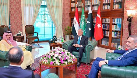 Çin: Ortadoğu’daki tüm barış çabalarını destekliyoruz