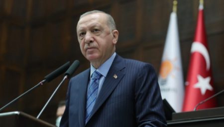 Cumhurbaşkanı Erdoğan, Katar Emiri Şeyh Temim ile müzakere etti