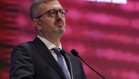 Duran, KKTC Dışişleri Bakanı Ertuğruloğlu ile buluştu