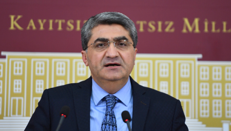 Ekmen: Mevcut sigorta sisteminin yetersizliği açıkça görülmektedir