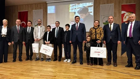 En çok kitap okuyanlar ödüllendirildi – Bursa’da
