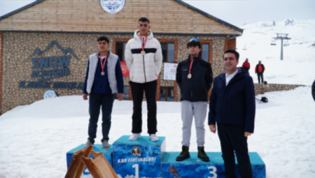 Erciyes, Geleneksel Kızak Türkiye Şampiyonası’na ev sahipliği yaptı