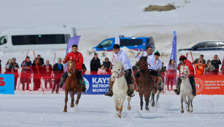 Erciyes’te Kökbörü Oyunları düzenlendi