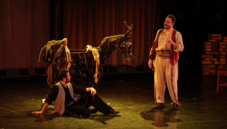 Eşeğin Gölgesi adlı oyun Bakırköy’de sahnelendi