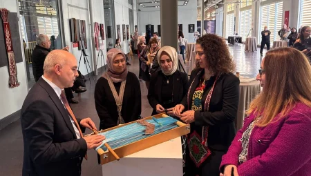 Geleneksel motifler dokuma sanatıyla hayat buldu: Kocaeli’de carpici gelisme