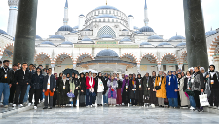 “Genç Seyyah” projesi kapsamında öğrenciler, İstanbul’u geziyor