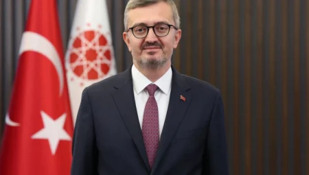 İletişim Başkanı Burhanettin Duran’dan ‘Sağlam Türkiye’ vurgusu