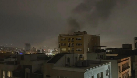 İran’ın başkenti Tahran’da patlamalar meydana geldi