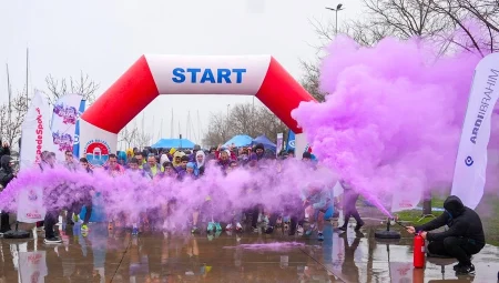 İstanbul Maltepe’de epilepsi farkındalığı için mor koşu