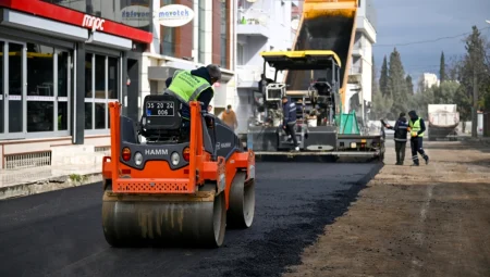  İzmir Bornova’da yol seferberliği