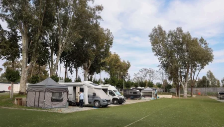 Karavan tatilcileri Konyaaltı Karavan Park’tan memnun