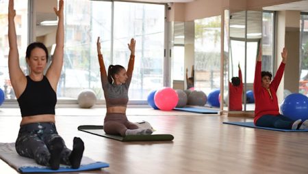 Konyaaltı’nda modern spor kompleksinin tanıtımı gerçekleştirildi