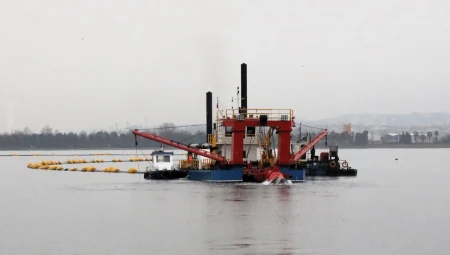 Körfezdeki dev temizliğe hayran kaldılar… Dip Çamuru Projesi yansıdı