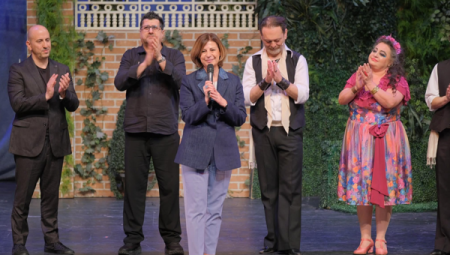 “Lüküs Hayat” Eskişehir’de sahnelendi