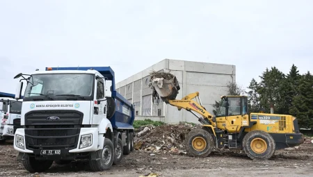 Manisa Büyükşehir’den temizlik seferberliği
