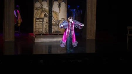 Mersin’de Dünya Tiyatro Günü coşkusu