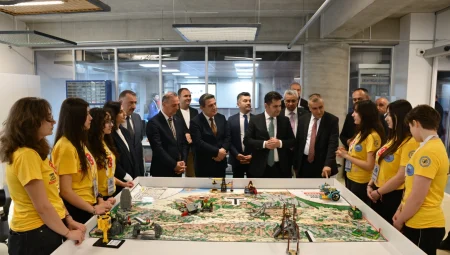 Mesleki eğitimde ‘usta eller’ Bursa’da geleceğe köprü kuruyor