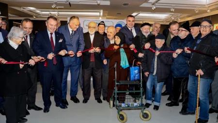 Olgun gençler, Yaşlılara Saygı Haftası’nda hünerlerini sergiledi