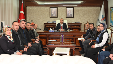 Vali Canalp’e 62. Kütüphane Haftası ziyareti