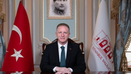 Vali Gül, kazada yaralananları tedavi gördükleri hastanede bir araya geldi