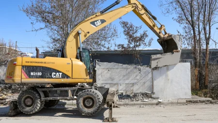 Van’da kaçak yapılara geçit yok