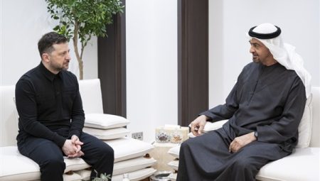 Zelenski, BAE Cumhurbaşkanı Al Nahyan ile toplantı yaptı