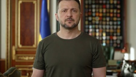 Zelenski: Müzakere ekibimizden bir rapor aldım