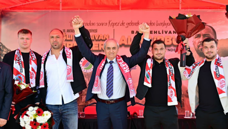 Ali Gürbüz, 10. Kepez Belediyesi Yağlı Pehlivan Güreşleri için imzayı attı