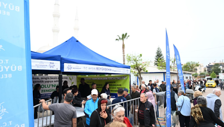 Aydın’da ata tohumundan üretilen fideler dağıtıldı