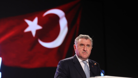 Bak, Yemenli mevkidaşı El-Bekri ile müzakere etti